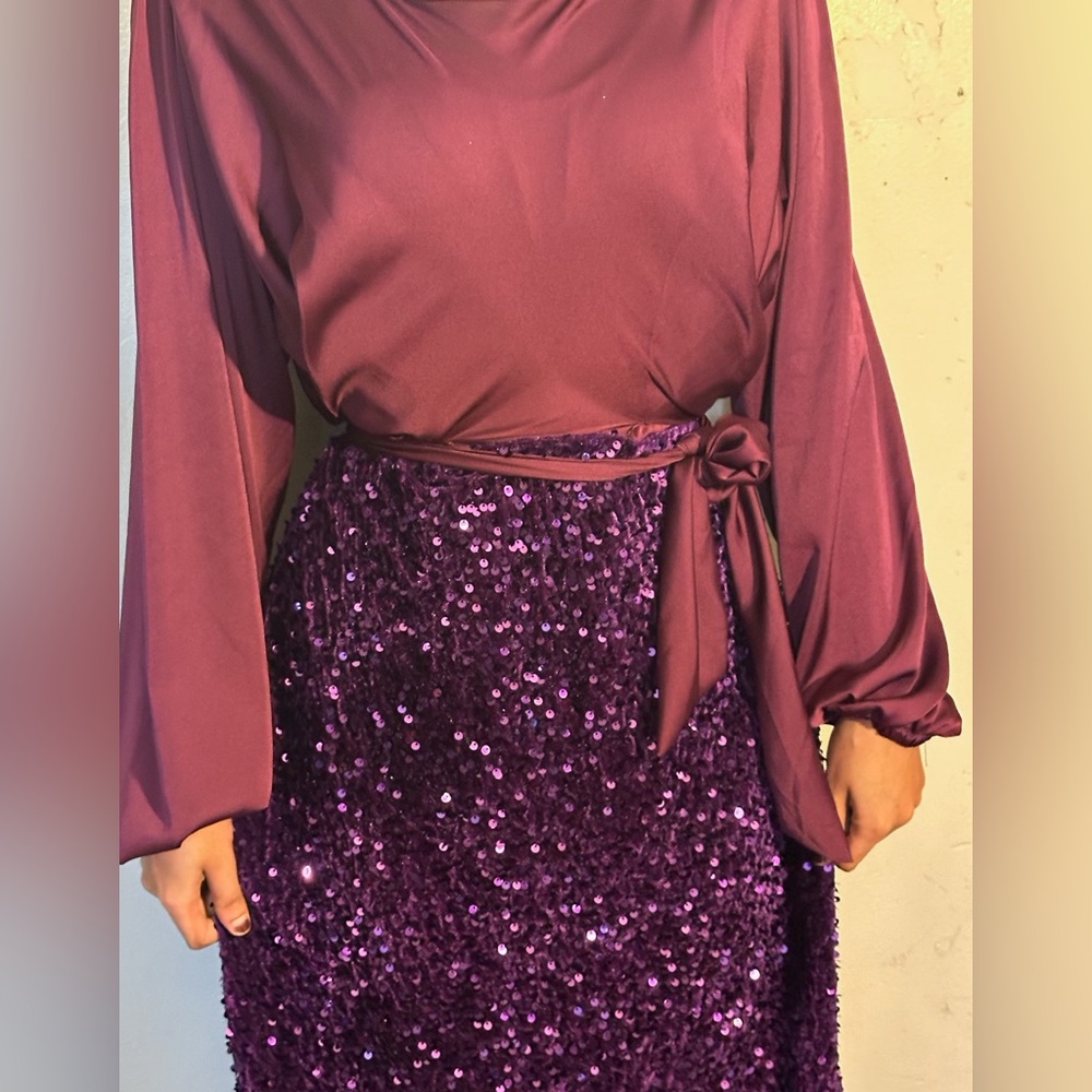 Elegant Purple Sequin Skirt